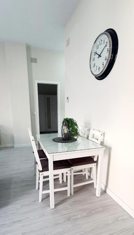 Apartamento Plaza Calzada 3 Sanlucar de Barrameda Exterior photo